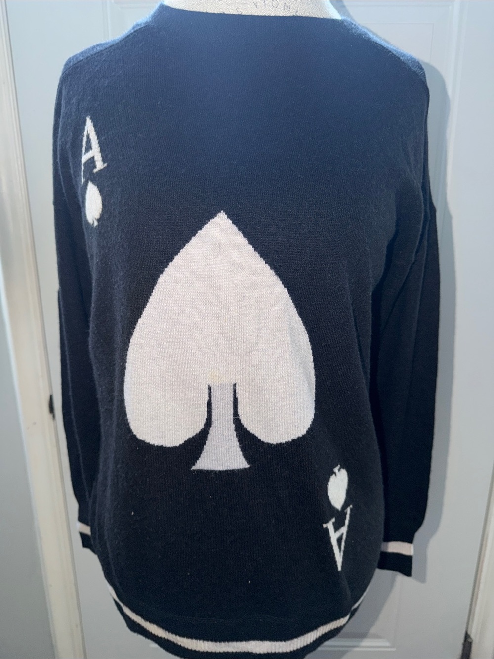 Women’s black and white Sweater with White Spade Graphic